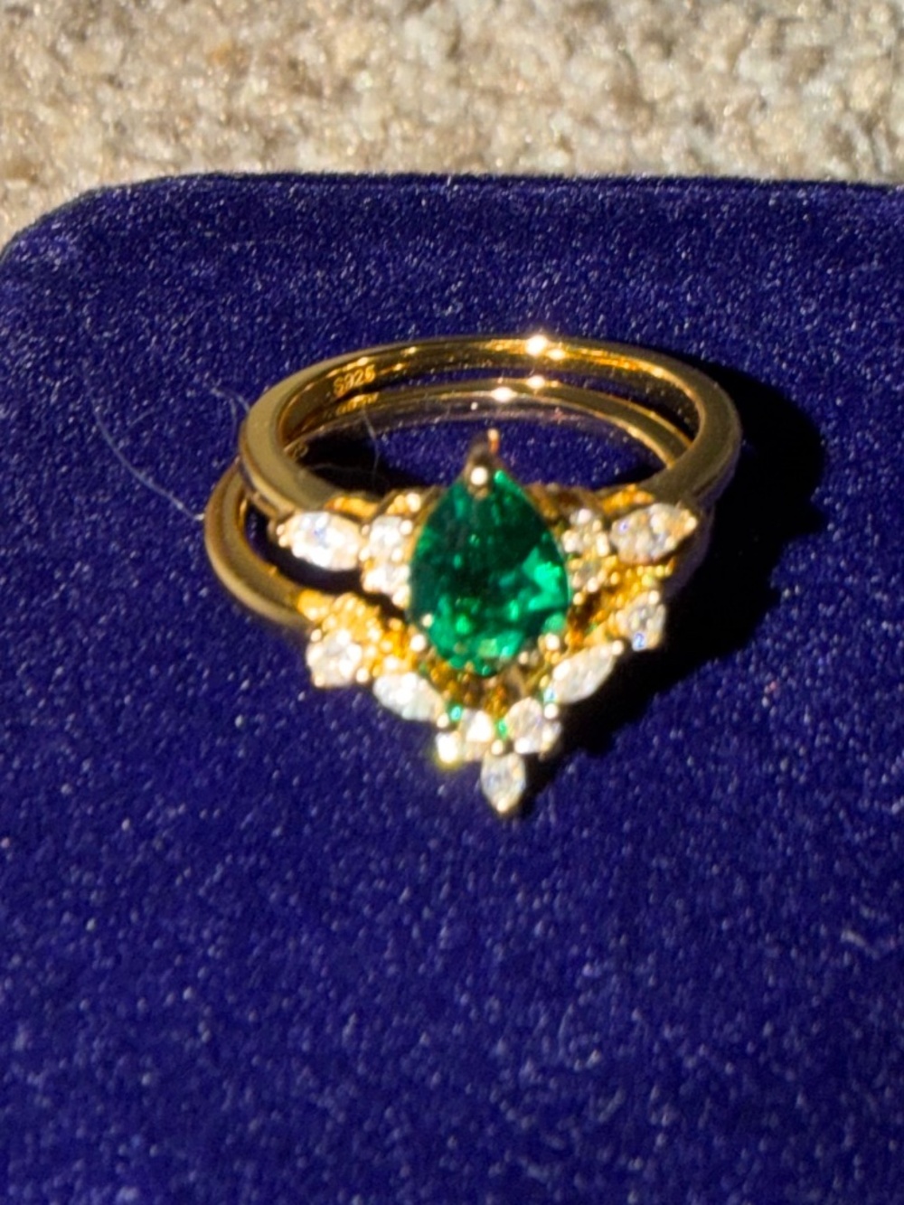 Silver plated vintage emerald moisenite   pear engagement ring set